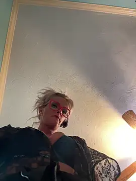 vixendoll87 online show from November 7, 3:56 am