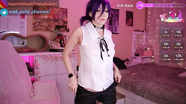 yourcutewaifu online show from October 7, 12:04 am