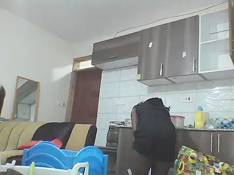 cute ella online show from November 9, 5:31 pm