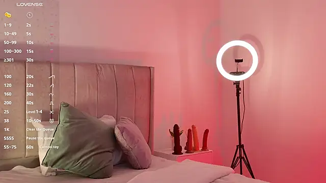 1m megan online show from July 21, 3:51 am