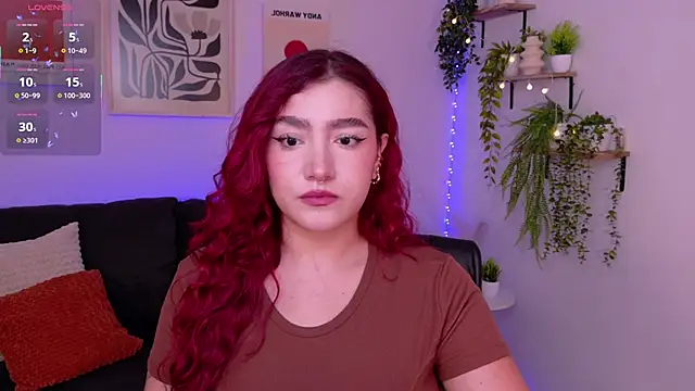 ViolettCastel online show from April 9, 7:41 pm