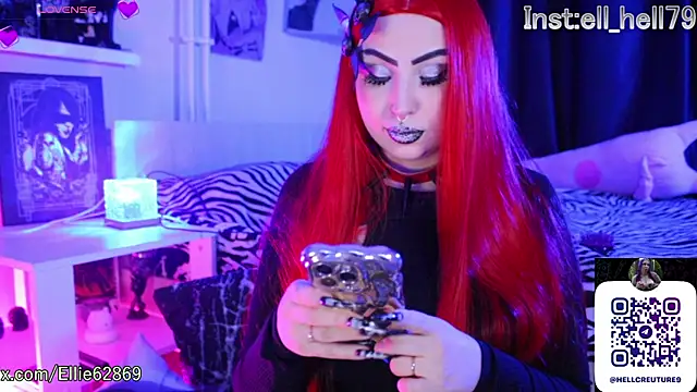 Kitty goth online show from October 27, 8:03 pm