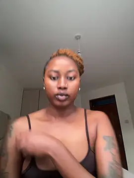 Miss hot candy online show from February 24, 8:35 am