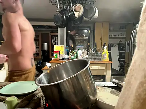 trash4cash online show from January 8, 3:54 am