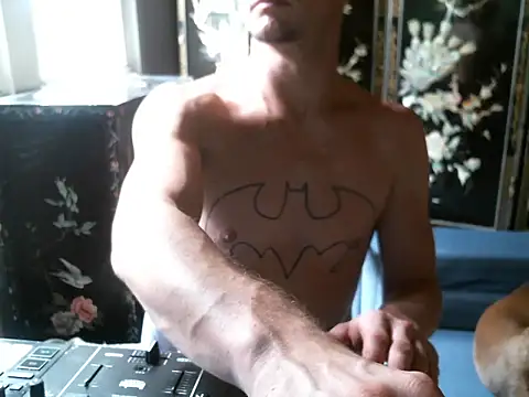 trash4cash online show from October 4, 6:23 pm