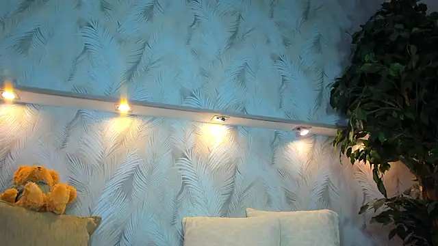 Erika Carpenter online show from March 31, 12:10 am