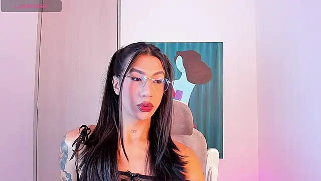 sofiaa grey  online show from January 7, 2:31 pm