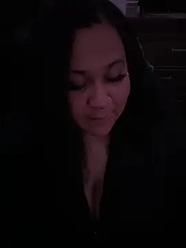 Juicyjordie online show from April 19, 4:45 am