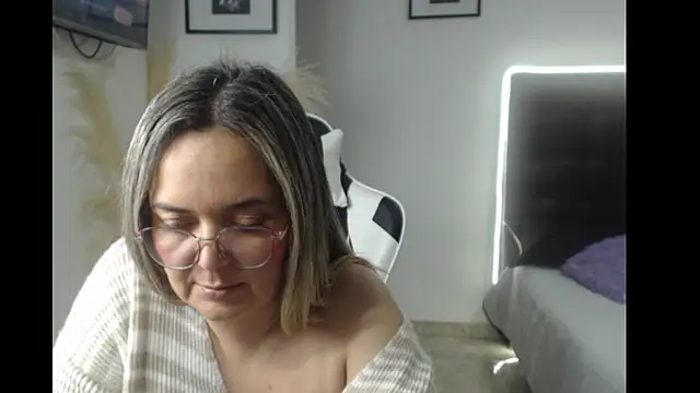 samy vsn online show from September 16, 1:35 am