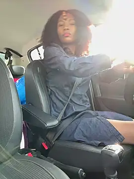 Shantel-Olivia online show from June 2, 5:52 am