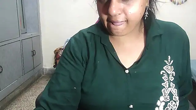 Sexy komolika online show from March 21, 2:44 pm