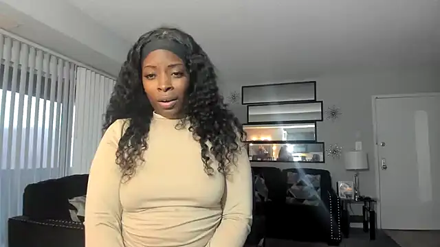 AsiaAndersonxx online show from January 18, 10:06 pm