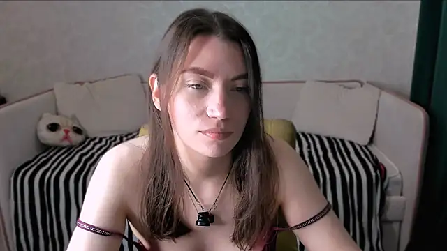 pussyhome2407 online show from April 23, 10:56 pm