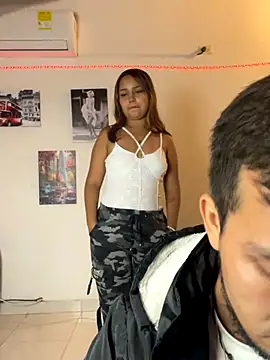 royalgirls x online show from December 2, 1:29 am