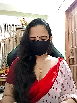 Payel-Sen online show from February 9, 7:05 pm