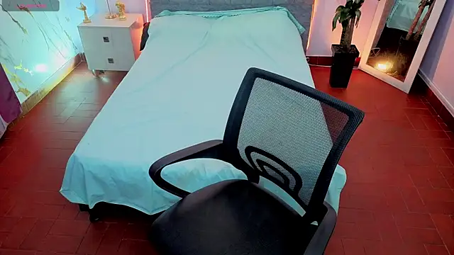 Lana stone  online show from March 12, 3:31 am