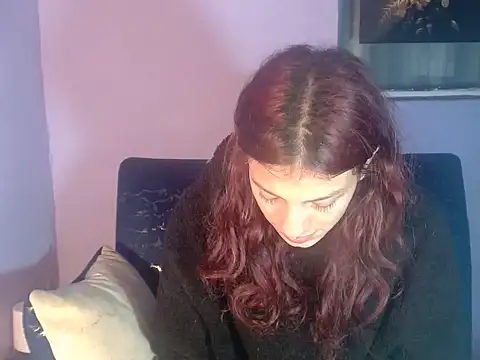 Emma-Wilson online show from July 22, 10:55 pm