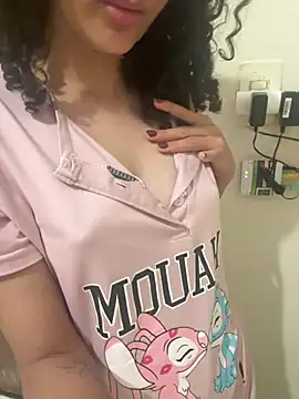 Nicoliee online show from July 26, 1:46 am