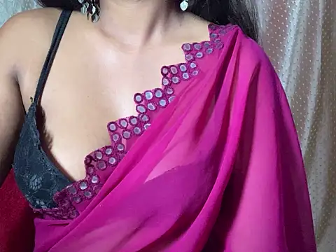 Sexy trisha  7 online show from February 18, 8:52 pm