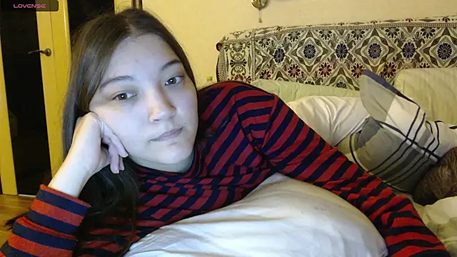 AlisaDevis online show from October 19, 3:03 pm