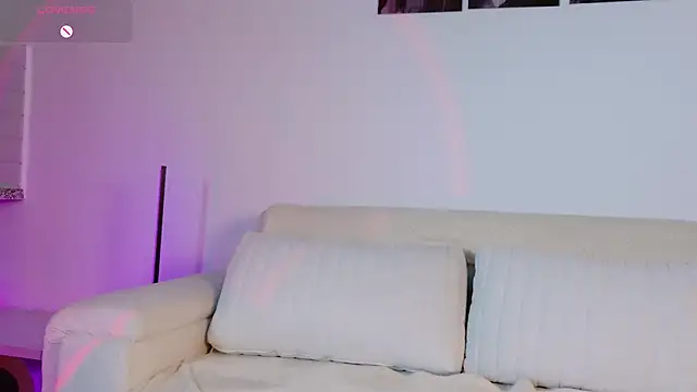 AMELIETARSON online show from March 29, 12:31 am