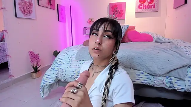 MaveParks  online show from November 24, 11:56 am