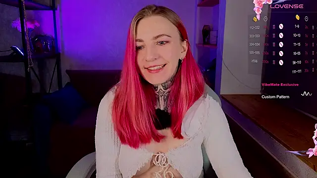 Roxy      online show from February 5, 8:23 pm