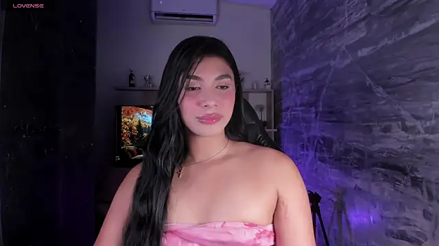 Snapshot of IsabelleFoxx_ chatting on September 21, 10:03 am IsabelleFoxx online show from September 21, 10:03 am