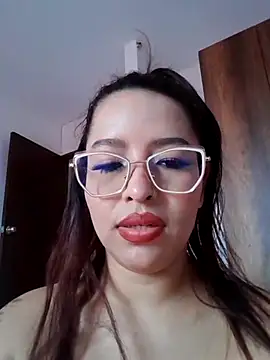 MadelaineJones online show from July 9, 8:44 pm