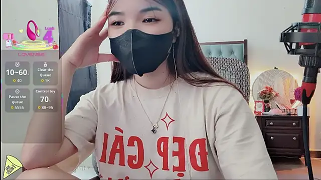 Berrysweet 68 online show from November 15, 5:52 am