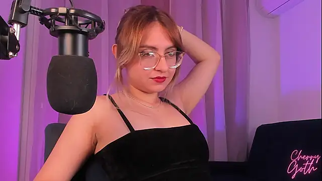 CherryGoth online show from November 6, 2:23 pm