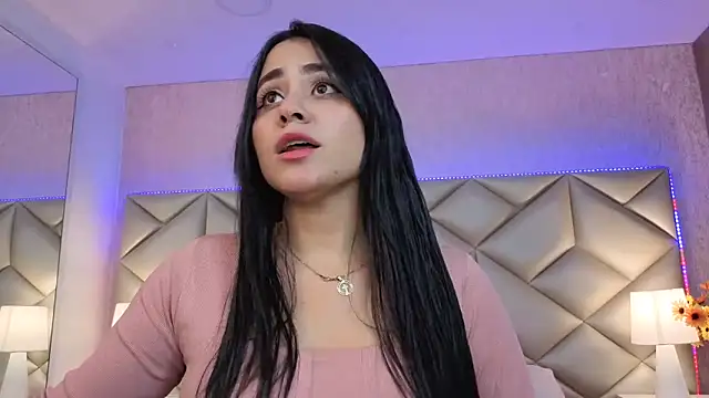 Snapshot of Brenda_Garcia chatting on September 21, 12:04 pm Brenda Garcia online show from September 21, 12:04 pm