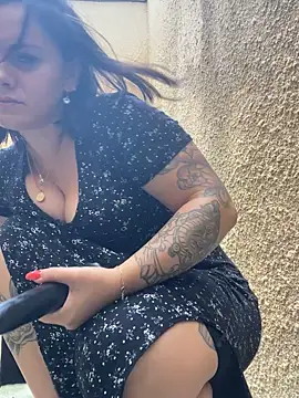 Luccreccia  online show from September 14, 2:15 pm