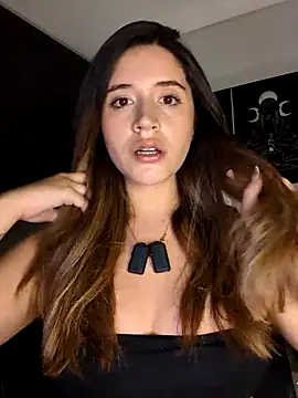 maliciaworld online show from April 3, 11:36 pm