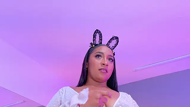 KateVenegas online show from October 9, 8:46 pm