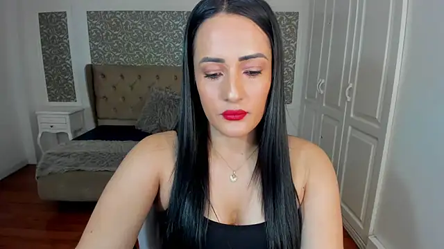 Snapshot of KimWessel_ chatting on October 8, 8:57 pm KimWessel online show from October 8, 8:57 pm