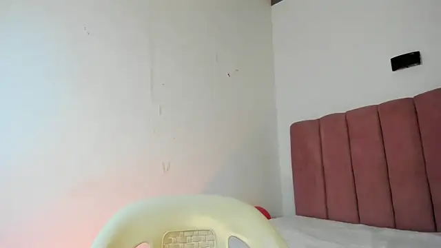 Tahira 21  online show from March 12, 8:00 pm