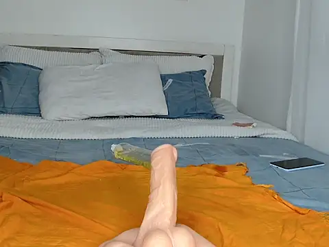 flower rosee online show from November 21, 10:45 pm