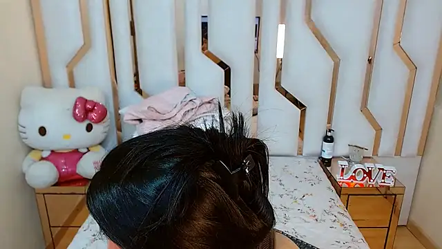 TifanyChill online show from February 11, 7:37 pm