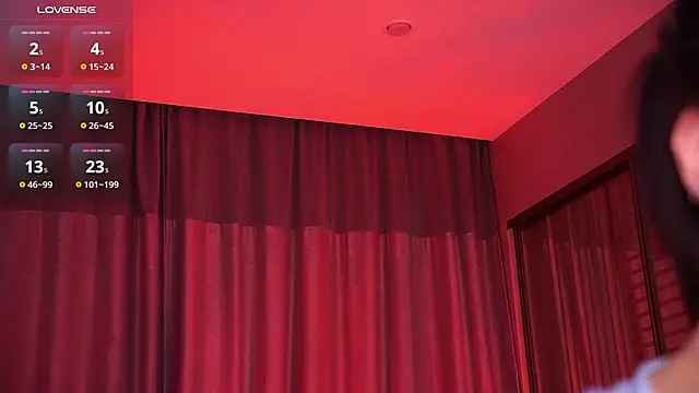 LunaNight online show from February 10, 8:56 pm