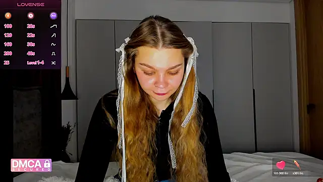 Molly sweetie online show from January 9, 7:46 am