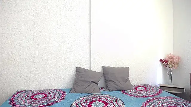  joanne and oliver  online show from September 20, 6:06 pm