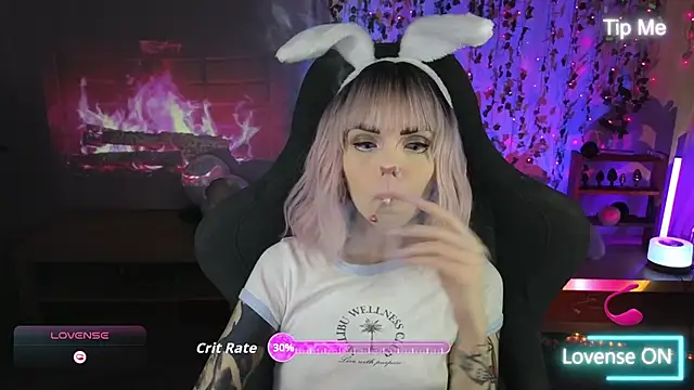 Kerry Kirk online show from April 4, 11:14 pm