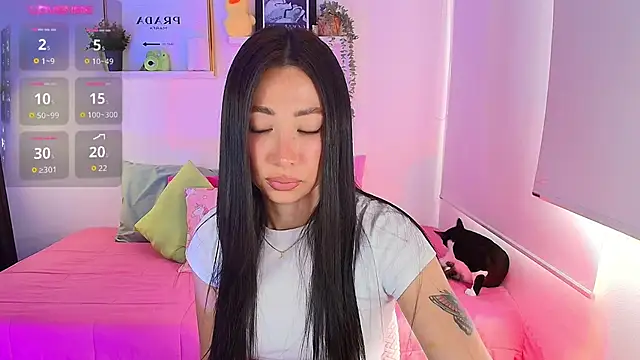 Snapshot of lilyy_evanss chatting on September 29, 8:36 pm lilyy evanss online show from September 29, 8:36 pm