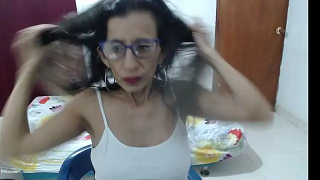 luz stella online show from September 18, 3:16 am