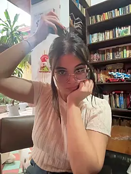 CamilaSofiia online show from February 25, 10:41 pm