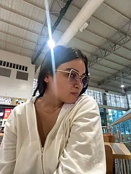 CamilaSofiia online show from January 15, 10:27 pm