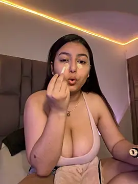 RexxaYBlade online show from September 28, 5:40 pm