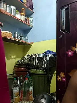 Priyasexcpl online show from July 30, 1:39 am