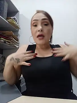 Miss Agatha online show from February 27, 2:17 pm